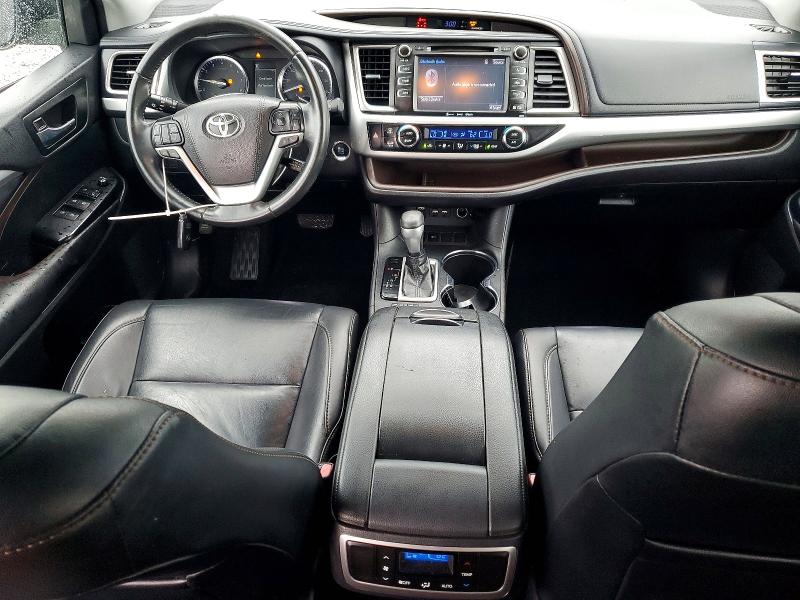 2019 Toyota Highlander VIN 5TDKZRFH8KS573194 COPART salvage auction — MINOR DENT/SCRATCHES, Fl - Certificate Of Title, sold $12,900 on 2026-07-24 (photo 8)