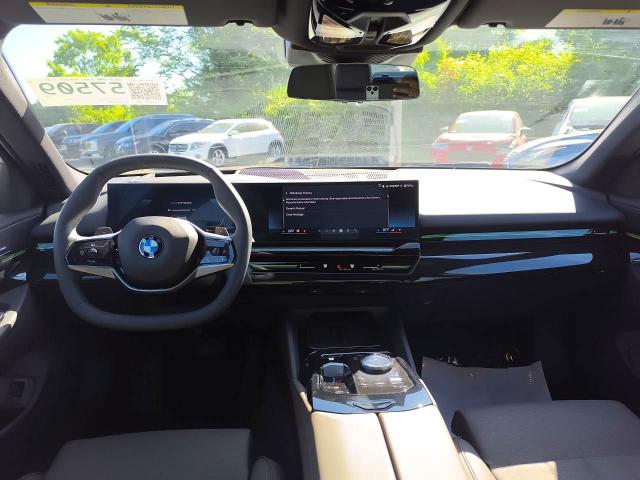 2026 BMW 5er VIN WBA53FJ01TCW71868 COPART salvage auction — HAIL, Nj - Cert Of Title-Salvage, sold $39,750 on 2026-07-28 (photo 9)