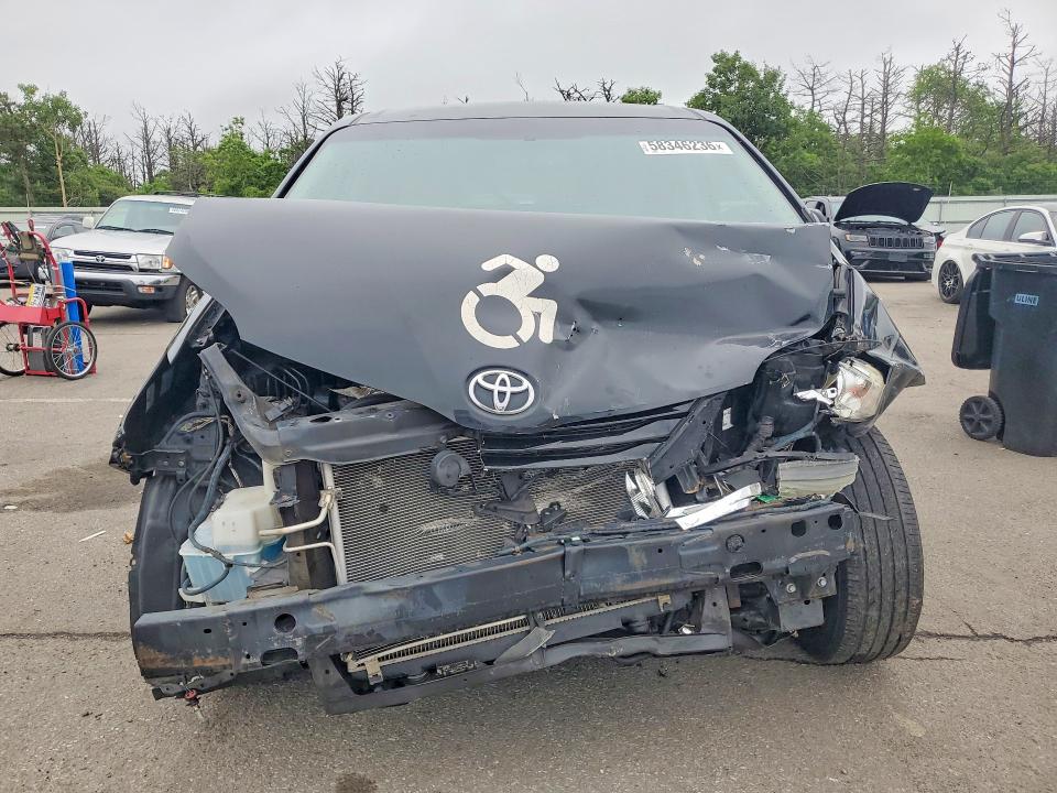 2017 Toyota VIN 5TDKZ3DC6HS793284 COPART salvage auction — FRONT END, Salvage Title, sold $1,200 on 2026-07-13 (photo 5)