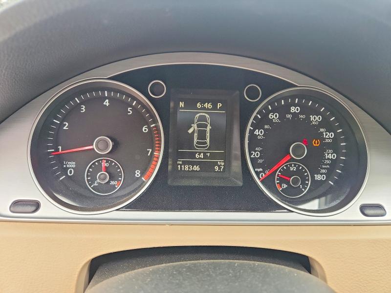 2014 Volkswagen Passat cc VIN WVWBP7AN4EE535804 COPART salvage auction — NORMAL WEAR, Ca - Dis/Dlr/Exp Only Clean Title (P), sold $600 on 2026-07-28 (photo 9)