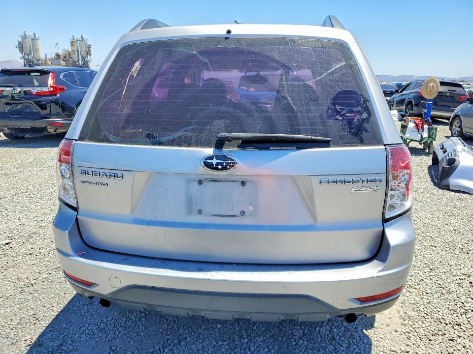 2012 Subaru Forester VIN JF2SHABCXCH444315 COPART salvage auction — FRONT END, CA - SALVAGE CERTIFICATE, sold $1,500 on 2026-07-24 (photo 6)