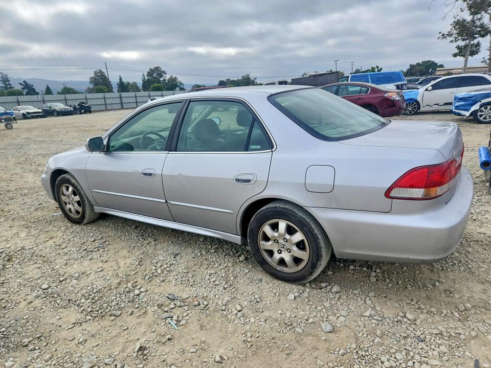 2001 Honda Accord VIN JHMCG66061C021551 COPART salvage auction — FRONT END, CA - SALVAGE CERTIFICATE, sold $850 on 2026-07-14 (photo 2)