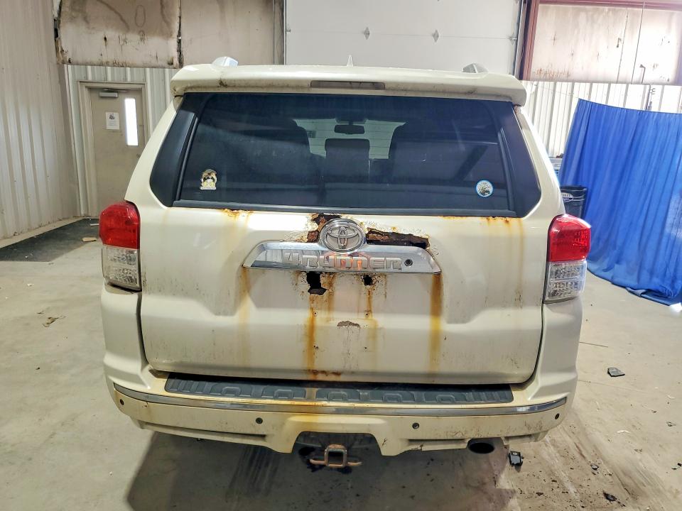 2013 Toyota 4runner VIN JTEBU5JR0D5136009 COPART salvage auction — MINOR DENT/SCRATCHES, Pa - Cert Of Title, sold $6,800 on 2026-07-13 (photo 6)
