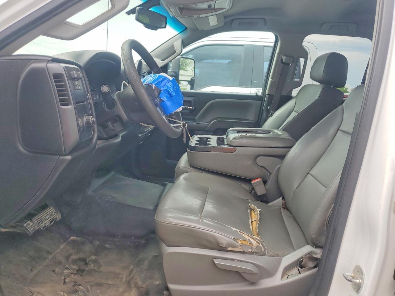 2016 Chevrolet Silverado 2500 VIN 1GC2CUEG4GZ389504 COPART salvage auction — Minor Dent/Scratches, TX - CERTIFICATE OF TITLE, sold $4,300 on 2026-07-09 (photo 7)