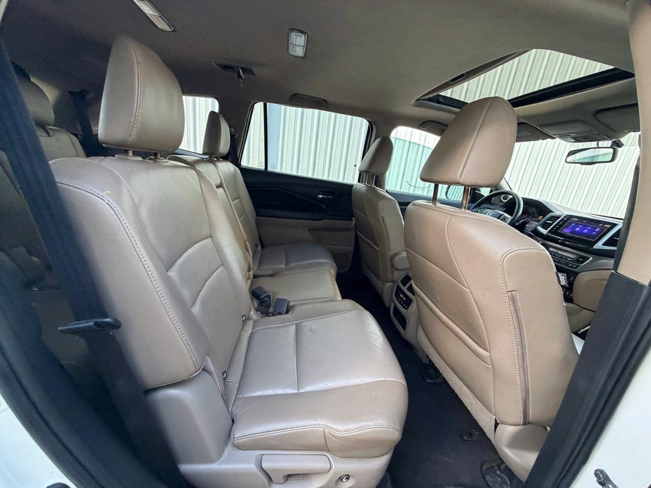 2016 Honda Pilot VIN 5FNYF5H50GB012224 COPART salvage auction — Minor Dent/Scratches, TX - CERTIFICATE OF TITLE (P), sold $5,400 on 2026-07-03 (photo 6)