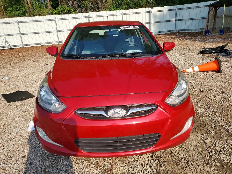 2013 Hyundai Accent VIN KMHCU5AE9DU113917 COPART salvage auction — REAR END, Nc - Salvage Certificate Of Title, sold $375 on 2026-07-31 (photo 5)