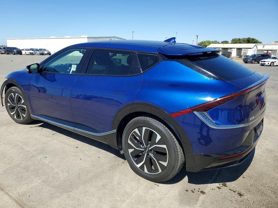 2024 Kia Ev6 VIN KNDC34LA8R5211611 COPART salvage auction — FRONT END, Ca - Certificate Of Title, sold $10,900 on 2026-07-08 (photo 2)