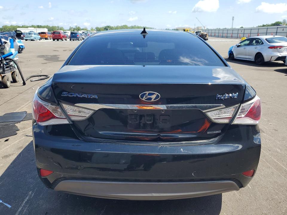 2013 Hyundai VIN KMHEC4A48DA098244 COPART salvage auction — REAR END, Fl - Cert Of Title Slvg Rebuildable, sold $825 on 2026-07-08 (photo 6)