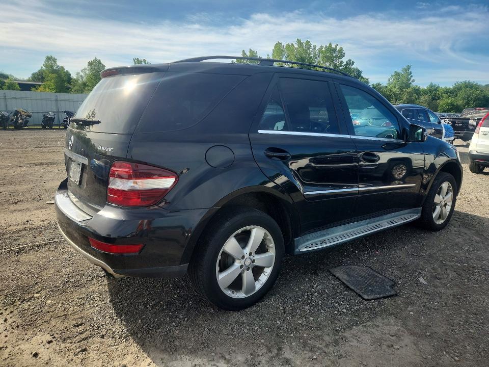 2011 Mercedes-benz Ml-class VIN 4JGBB8GB1BA684526 COPART salvage auction — MINOR DENT/SCRATCHES, Ri - Certificate Of Title, sold $2,259 on 2026-07-02 (photo 3)