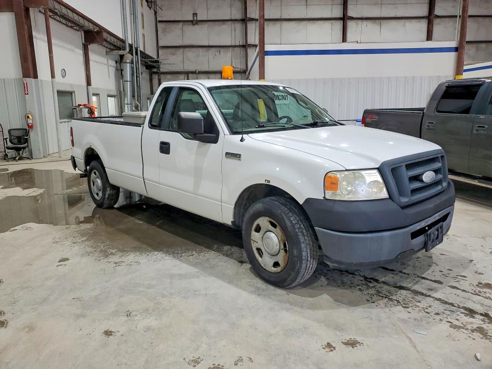 2008 Ford F-150 lightning VIN 1FTRF12238KB62988 COPART salvage auction — MINOR DENT/SCRATCHES, Ky - Certificate Of Title, sold $2,050 on 2026-07-09 (photo 4)