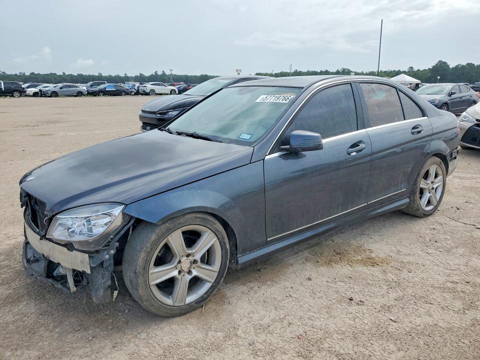 2010 Mercedes-benz C class VIN WDDGF8BB7AR124330 — COPART salvage auction photo