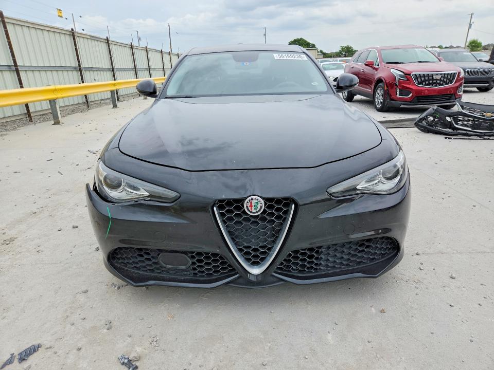 2018 Alfa romeo Giulia VIN ZARFAEBN8J7566189 COPART salvage auction — FRONT END, Tx - Salvage Vehicle Title, sold $2,100 on 2026-07-28 (photo 5)