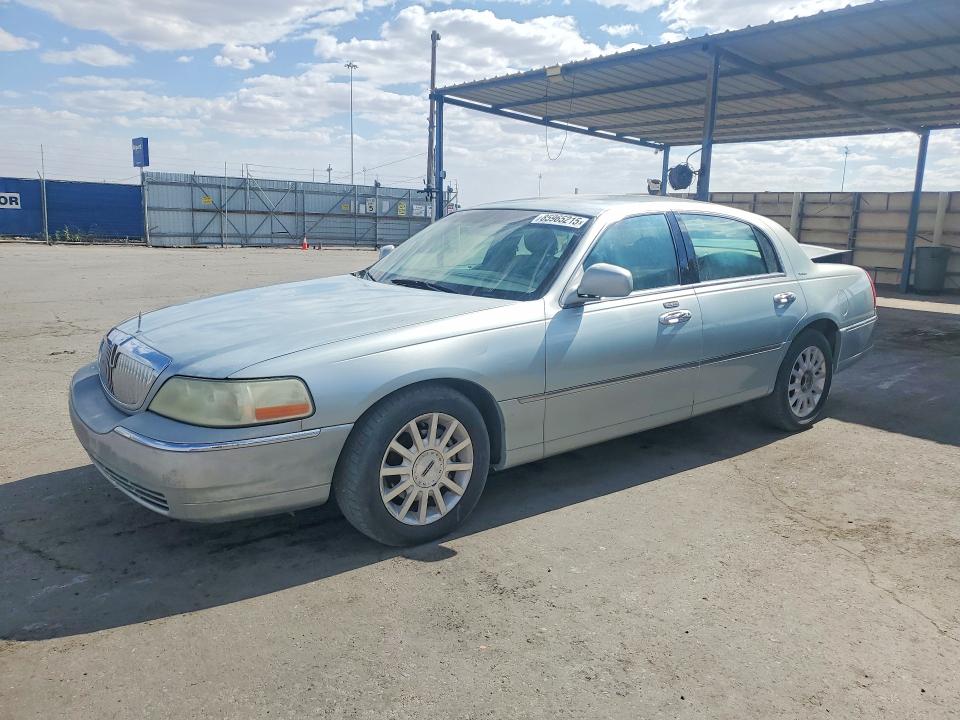 2007 Lincoln TOWN CAR VIN 1LNHM81W17Y617942 COPART salvage auction — REAR END, Nm - Certificate Of Title, sold $275 on 2026-07-10 (photo 1)