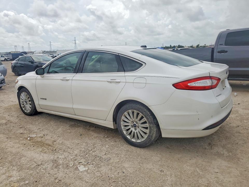2013 Ford VIN 3FA6P0LU1DR323246 COPART salvage auction — FRONT END, Tx - Certificate Of Title, sold $150 on 2026-07-24 (photo 2)
