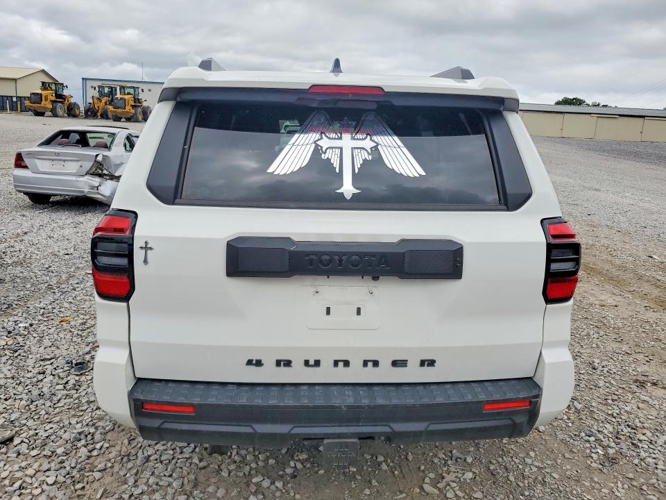 2025 Toyota 4runner VIN JTEVA5BR9S5010068 COPART salvage auction — REAR END, Tn - Salvage Certificate, sold $9,500 on 2026-07-30 (photo 6)