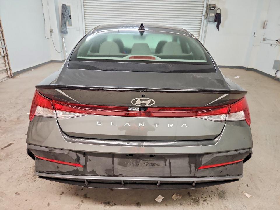 2026 Hyundai Elantra VIN KMHLM4DG9TU125331 COPART salvage auction — VANDALISM, Tx - Certificate Of Title, sold $13,200 on 2026-07-08 (photo 6)