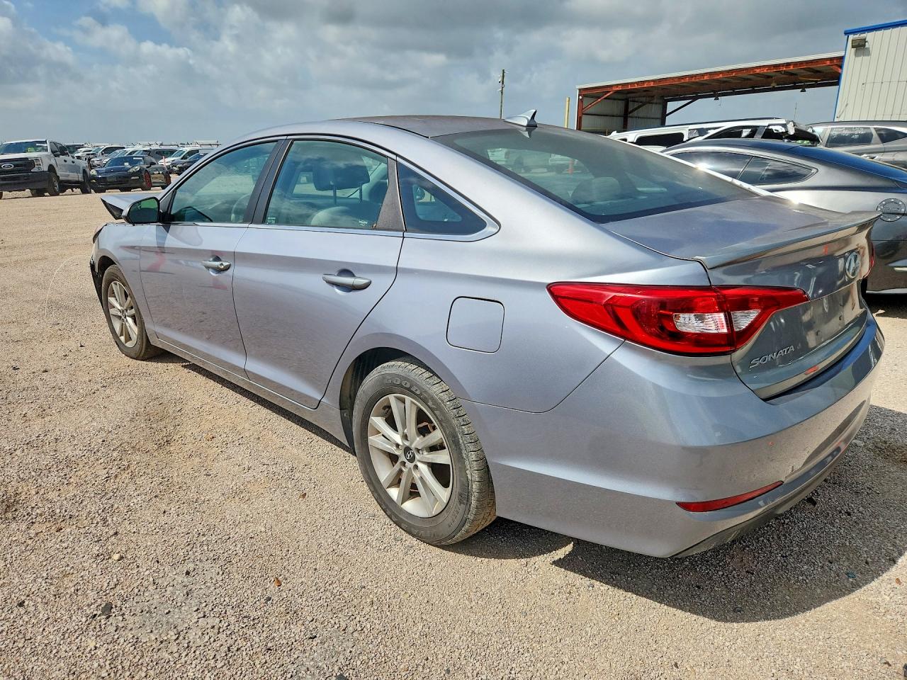 2015 Hyundai Sonata VIN 5NPE24AFXFH156066 COPART salvage auction — Front End, TX - CERTIFICATE OF TITLE, sold $175 on 2026-07-09 (photo 2)