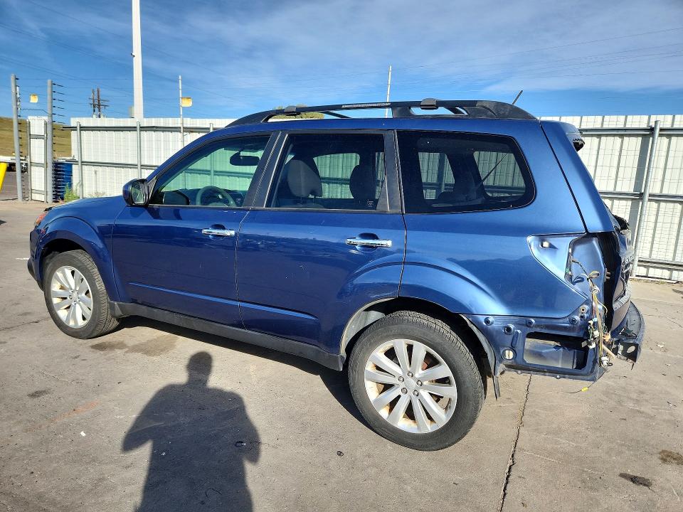 2013 Subaru Forester VIN JF2SHAEC2DH423634 COPART salvage auction — REAR END, CO - PUBLIC - SALVAGE TITLE, sold $1,750 on 2026-07-27 (photo 2)