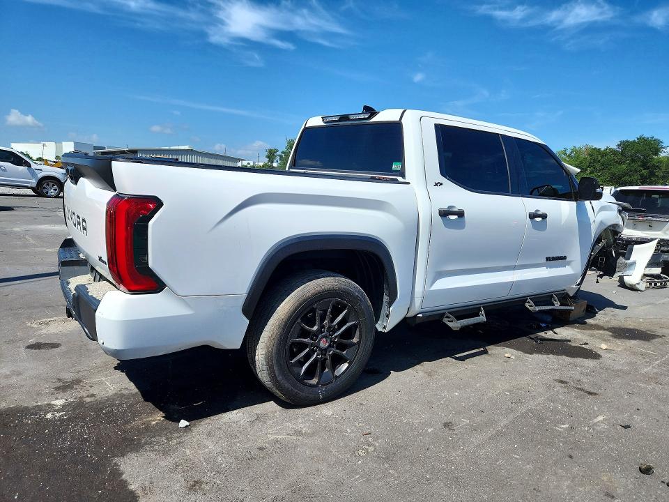 2022 Toyota Tundra VIN 5TFLA5DB7NX020425 COPART salvage auction — FRONT END, Fl - Certificate Of Destruction, sold $12,600 on 2026-07-06 (photo 3)