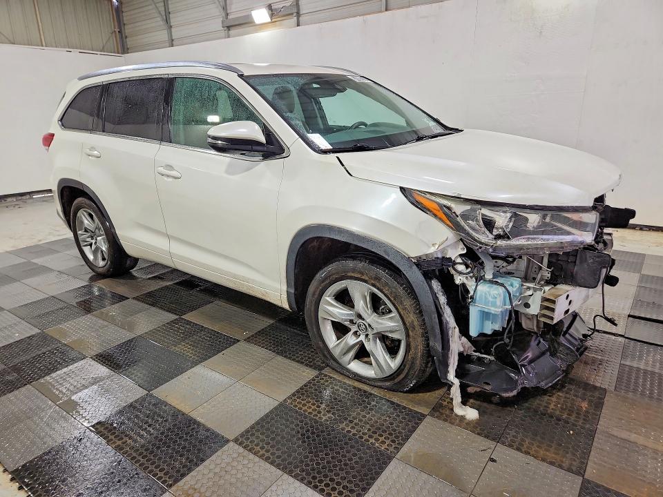 2018 Toyota Highlander VIN 5TDYZRFH2JS266189 COPART salvage auction — FRONT END, NC - DEALER ONLY CLEAN TITLE, sold $9,200 on 2026-07-16 (photo 4)
