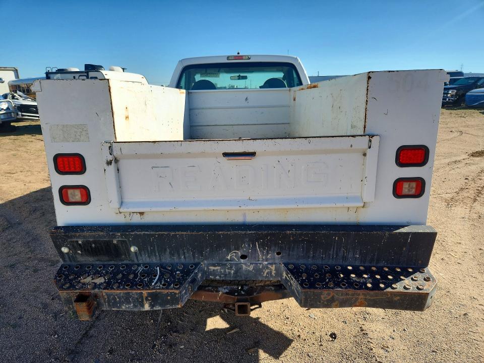 2009 Ford F-250 super duty VIN 1FDNF20579EB05898 COPART salvage auction — MINOR DENT/SCRATCHES, Nm - Certificate Of Title, sold $750 on 2026-07-09 (photo 6)