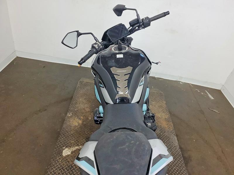 2025 Kawasaki Zr VIN ML5ZRDS14SDA01705 COPART salvage auction — VANDALISM, MN - CERT OF TITLE-PRIOR SALVAGE, sold $2,050 on 2026-07-30 (photo 6)
