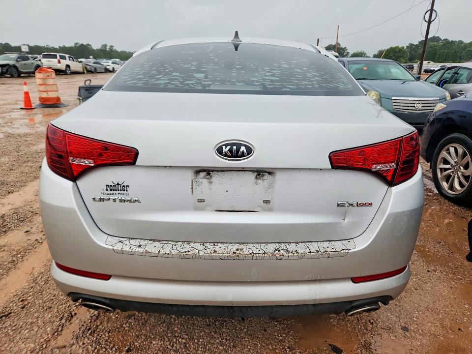 2012 Kia VIN 5XXGN4A71CG031165 COPART salvage auction — FRONT END, Fl - Cert Of Title Slvg Rebuildable, sold $350 on 2026-07-07 (photo 6)