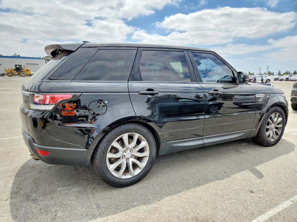 2017 Land rover RANGE ROVER VIN SALWR2FVXHA136701 COPART salvage auction — MINOR DENT/SCRATCHES, Ca - Dis/Dlr/Exp Only Clean Title (P), sold $1,150 on 2026-07-28 (photo 3)