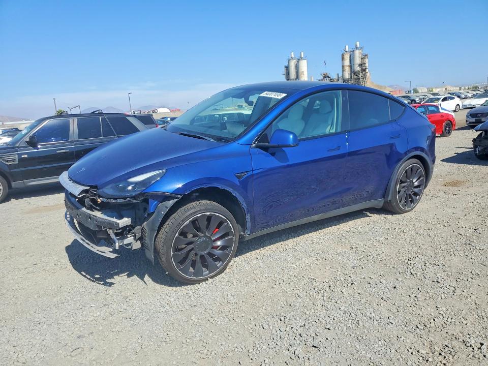 2021 Tesla Model y VIN 5YJYGDEFXMF215864 — COPART salvage auction photo