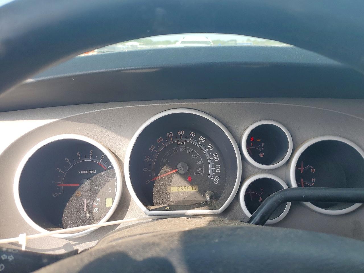 2013 Toyota Tundra VIN 5TFUW5F11DX292784 COPART salvage auction — Front End, TX - SALVAGE VEHICLE TITLE, sold $5,600 on 2026-07-09 (photo 9)