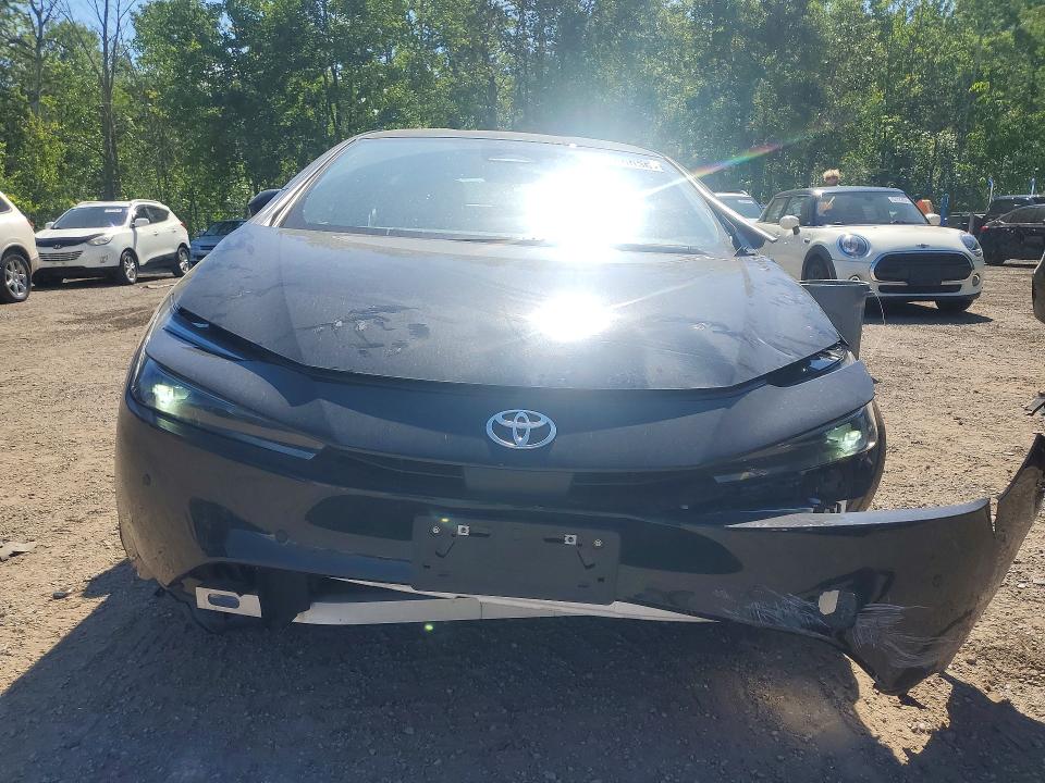 2026 Toyota Prius VIN JTDACACU8T3075693 COPART salvage auction — FRONT END, On - Permit Salvage, sold $7,900 on 2026-07-30 (photo 5)