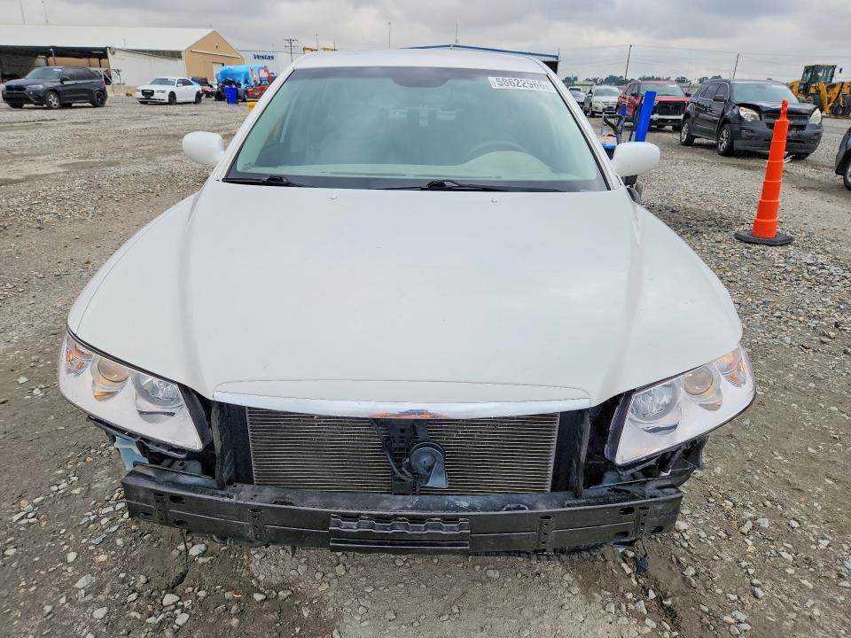 2009 Hyundai Azera VIN KMHFC46D79A360047 COPART salvage auction — FRONT END, Co - Public - Salvage Title, sold $1,350 on 2026-07-07 (photo 5)
