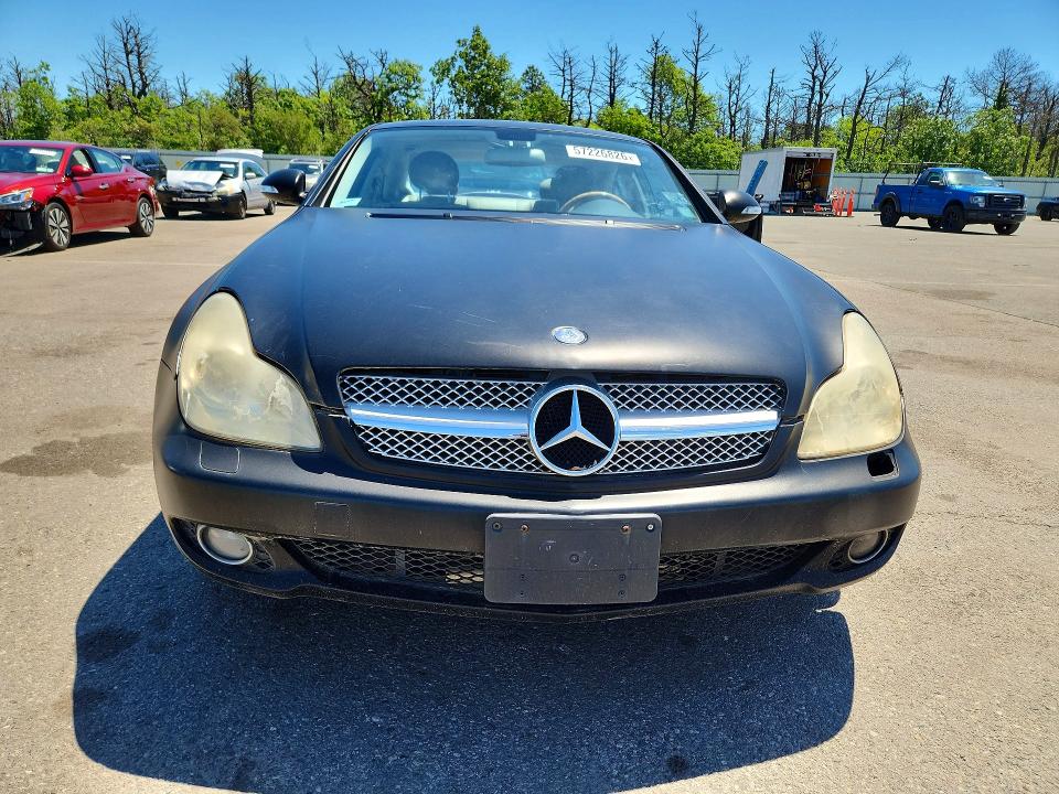 2006 Mercedes-benz Cls-class VIN WDDDJ75X26A016268 COPART salvage auction — MINOR DENT/SCRATCHES, Ny - Certificate Of Title, sold $525 on 2026-07-29 (photo 5)