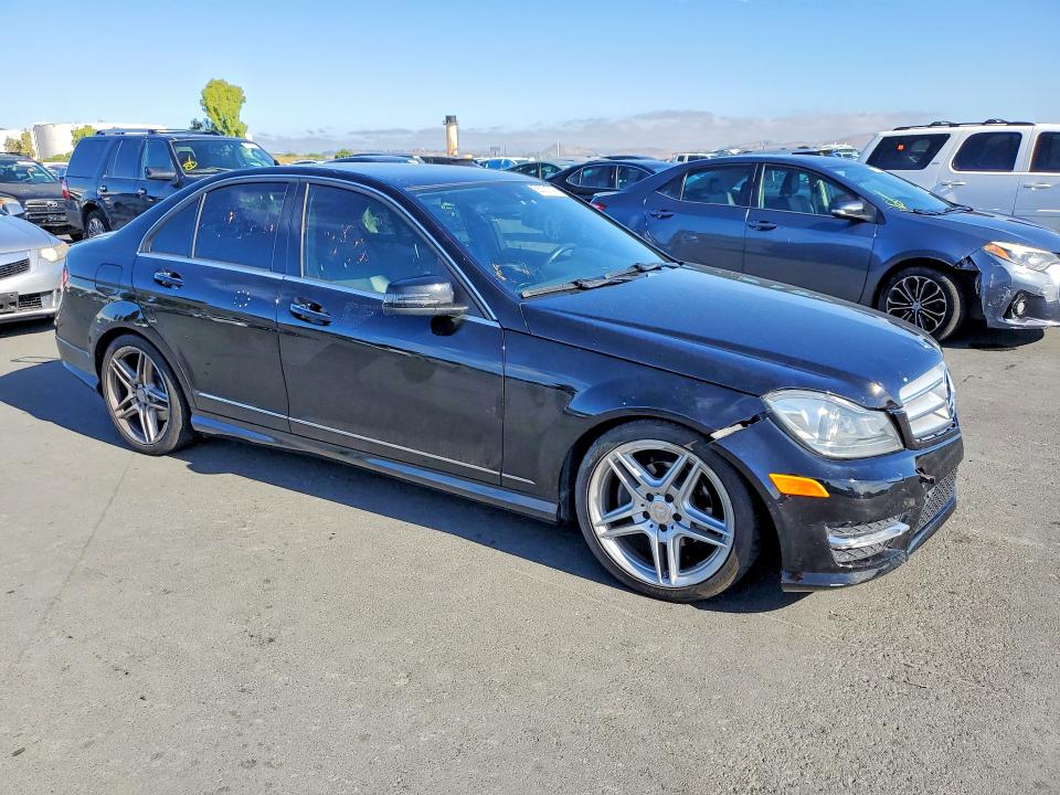 2013 Mercedes-benz C-klasse VIN WDDGF4HBXDR252386 COPART salvage auction — FRONT END, CA - SALVAGE CERTIFICATE, sold $1,250 on 2026-07-06 (photo 4)