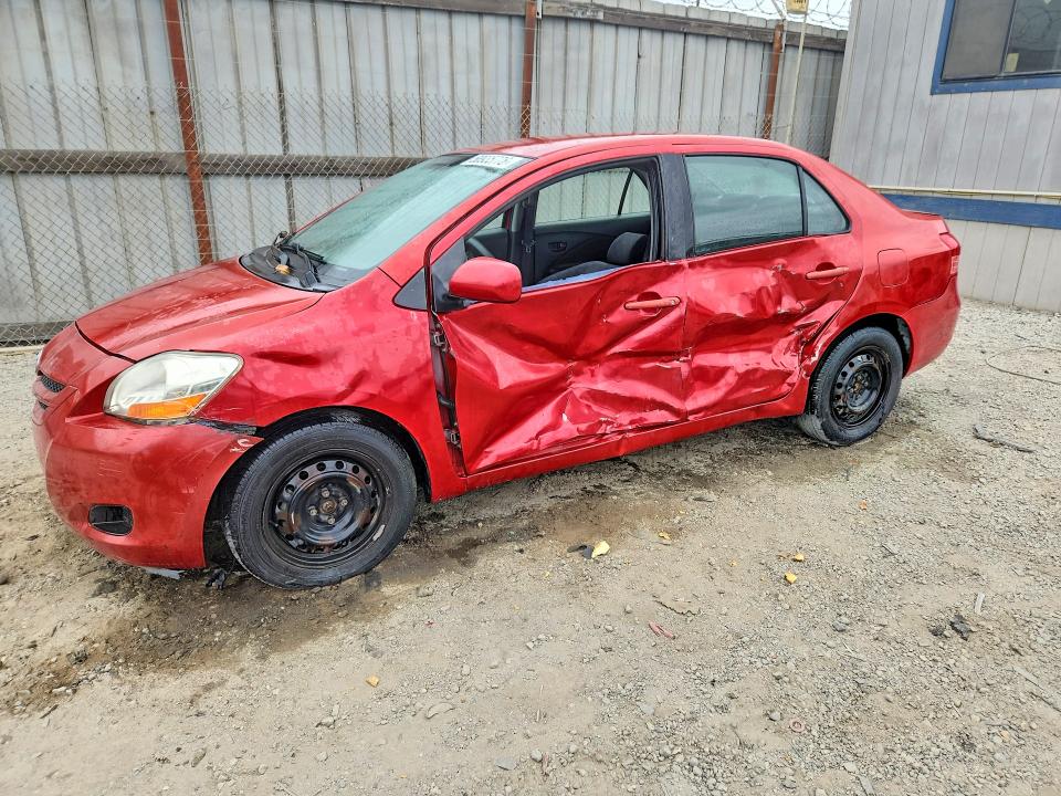 2007 Toyota Yaris VIN JTDBT923671010967 COPART salvage auction — SIDE, Mt - Dis/Dlr/Exp Only Clean Title, sold $550 on 2026-07-20 (photo 1)