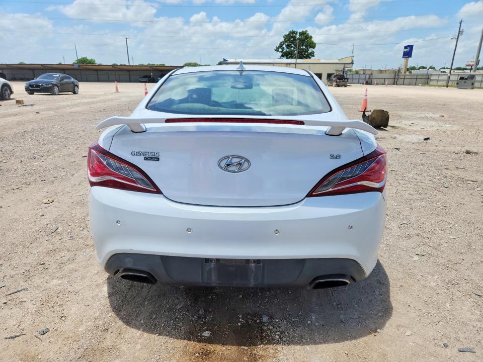 2016 Hyundai VIN KMHHU6KJXGU131404 COPART salvage auction — WATER/FLOOD, Tx - Salvage Title-Flood Damage, sold $3,950 on 2026-07-15 (photo 6)