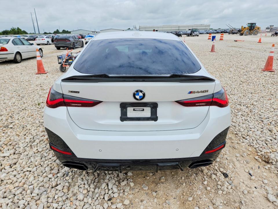 2022 BMW M4 VIN WBA13AW0XNFM45758 COPART salvage auction — UNDERCARRIAGE, Tx - Salvage Vehicle Title, sold $14,000 on 2026-07-23 (photo 6)