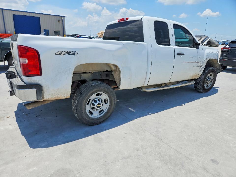 2013 Chevrolet VIN 1GC2KVCG3DZ132129 COPART salvage auction — FRONT END, Tx - Salvage Vehicle Title, sold $1,900 on 2026-07-02 (photo 3)