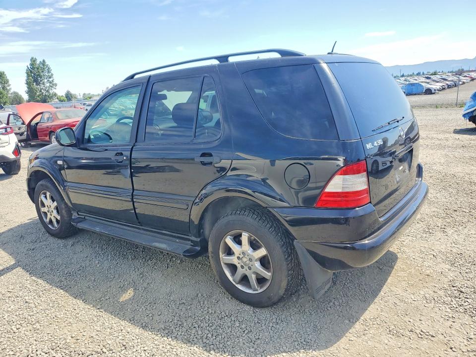 2000 Mercedes-benz M-klasse VIN 4JGAB72E2YA159622 COPART salvage auction — MINOR DENT/SCRATCHES, Or - Certificate Of Title, sold $1,050 on 2026-07-07 (photo 2)