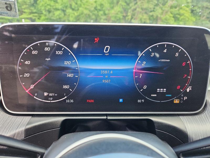 2025 Mercedes-benz C-klasse VIN W1KAF4HB6SR277255 COPART salvage auction — SIDE, Fl - Cert Of Title Slvg Rebuildable, sold $28,750 on 2026-07-15 (photo 9)