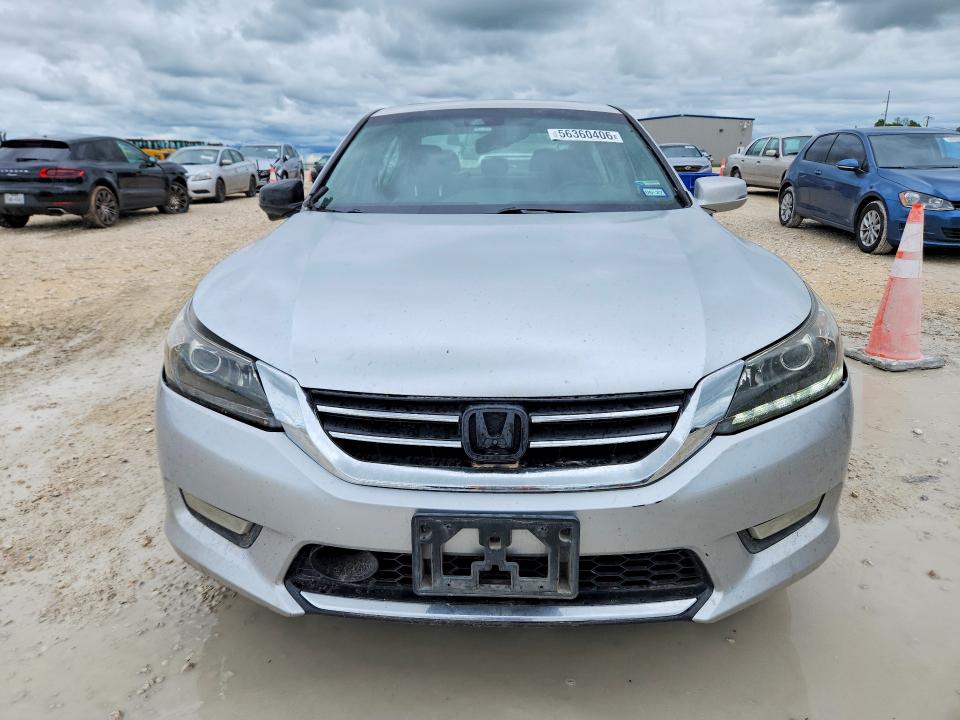 2013 Honda VIN 1HGCR3F93DA027169 COPART salvage auction — FRONT END, Tx - Salvage Vehicle Title, sold $1,250 on 2026-07-02 (photo 5)