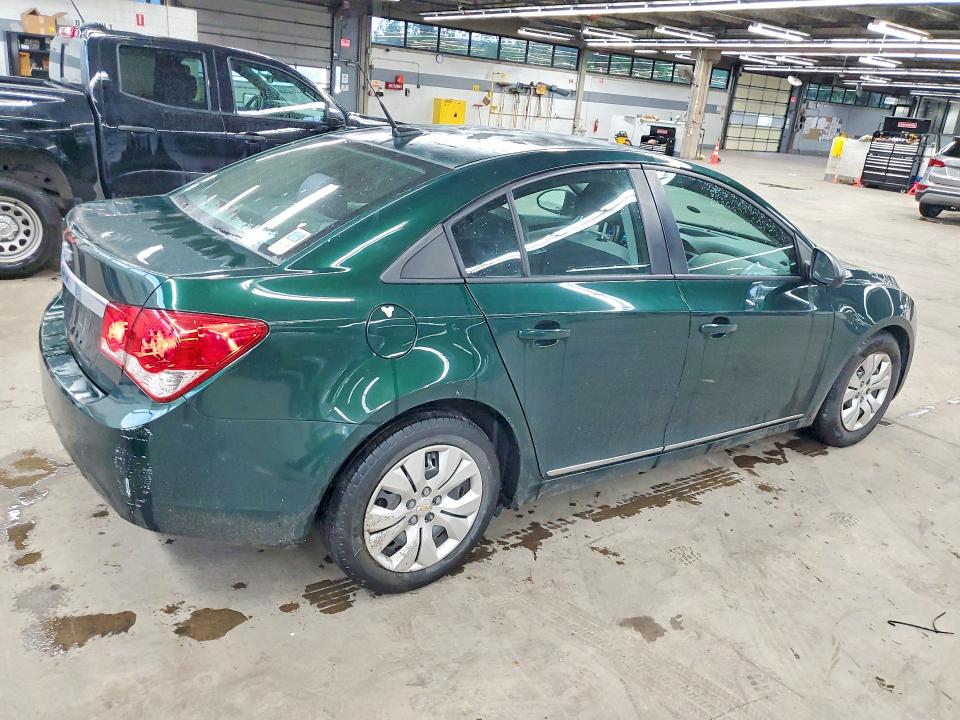 2014 Chevrolet Cruze VIN 1G1PA5SHXE7198749 COPART salvage auction — HAIL, Il - Cert Of Title-Rebuilt, sold $500 on 2026-07-03 (photo 3)