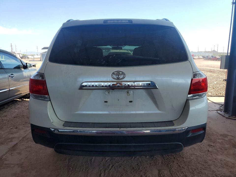 2013 Toyota Highlander VIN 5TDZK3EH1DS130972 COPART salvage auction — MECHANICAL, Az - Certificate Of Title, sold $2,050 on 2026-07-23 (photo 6)
