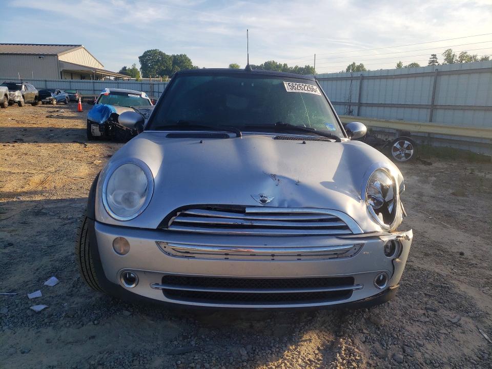 2008 Mini Cooper VIN WMWRF33518TG19280 COPART salvage auction — FRONT END, Va - Cert Of Title - Salvage, sold $625 on 2026-07-06 (photo 5)
