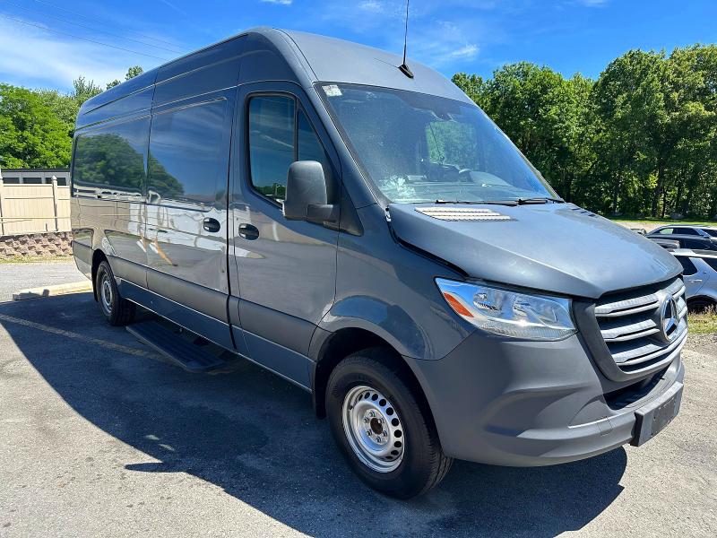 2019 Mercedes-benz Sprinter VIN WD4PF1CD2KP125275 COPART salvage auction — MECHANICAL, MA - CERTIFICATE OF TITLE, sold $13,400 on 2026-07-29 (photo 4)