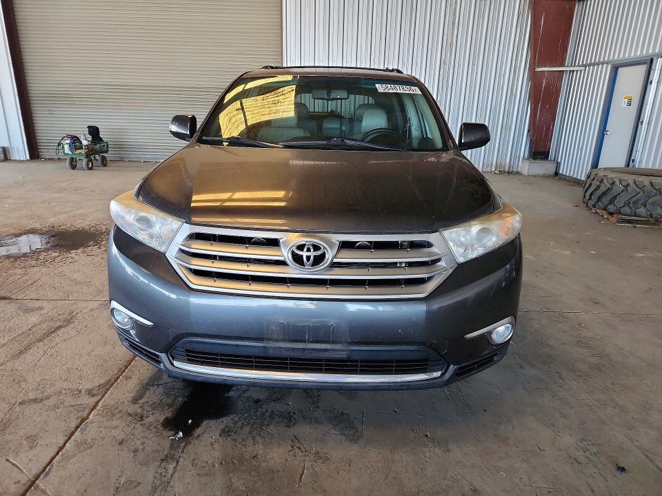 2011 Toyota Highlander VIN 5TDBK3EH0BS066289 COPART salvage auction — SIDE, Ca - Salvage Certificate, sold $2,500 on 2026-07-13 (photo 5)
