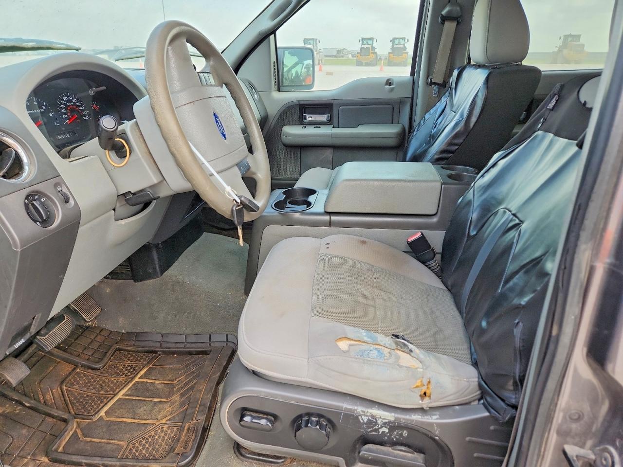 2006 Ford F-150 Lightning VIN 1FTRW12W16KB44456 COPART salvage auction — Front End, TX - CERTIFICATE OF TITLE, sold $375 on 2026-07-02 (photo 7)