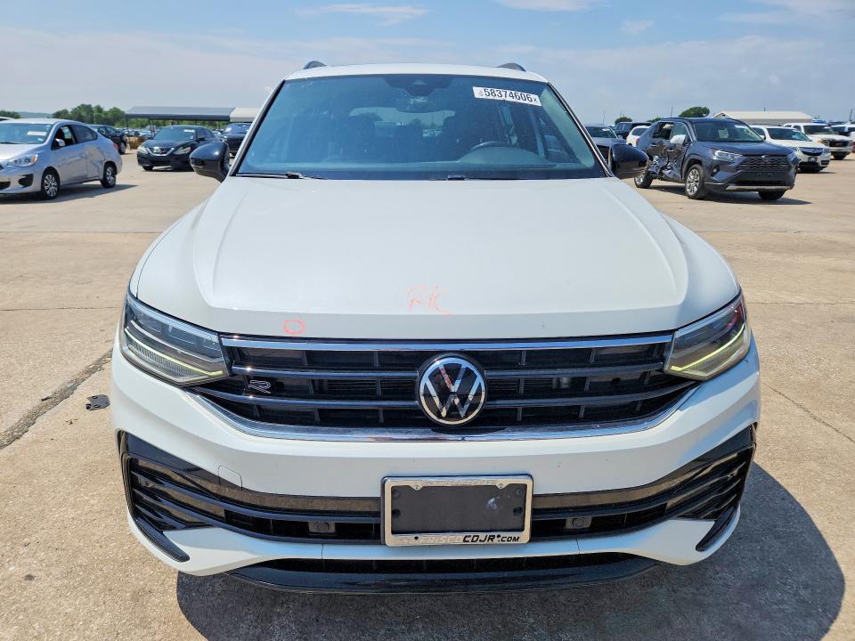 2022 Volkswagen Tiguan VIN 3VVCB7AX5NM170131 COPART salvage auction — SIDE, TX - CERTIFICATE OF TITLE, sold $11,100 on 2026-08-27 (photo 5)