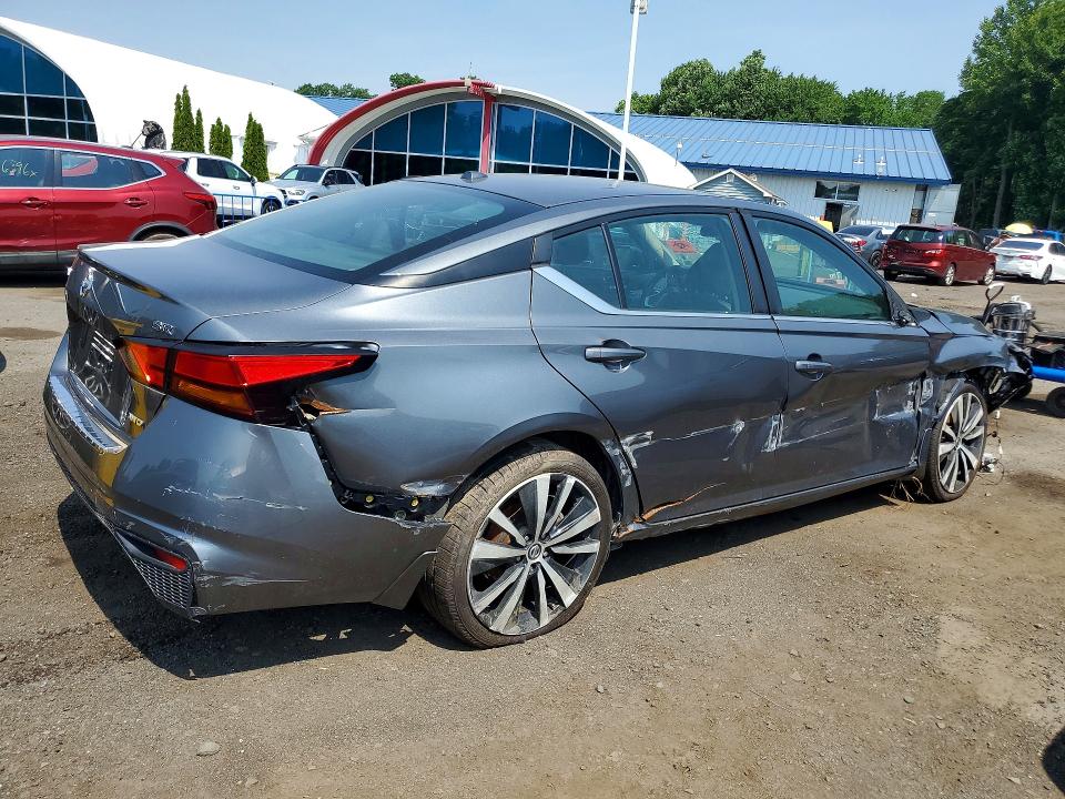 2019 Nissan Altima VIN 1N4BL4CWXKC257567 COPART salvage auction — ALL OVER, Ny - Certificate Of Title (P), sold $3,950 on 2026-07-03 (photo 3)