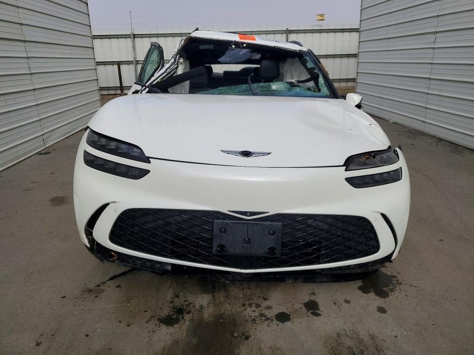 2023 Genesis Gv60 VIN KMUKEDTB1PU013788 COPART salvage auction — ROLLOVER, FL - CERTIFICATE OF DESTRUCTION, sold $1,850 on 2026-07-27 (photo 5)
